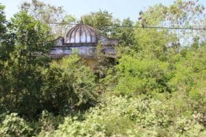 Hindu temple returning to nature